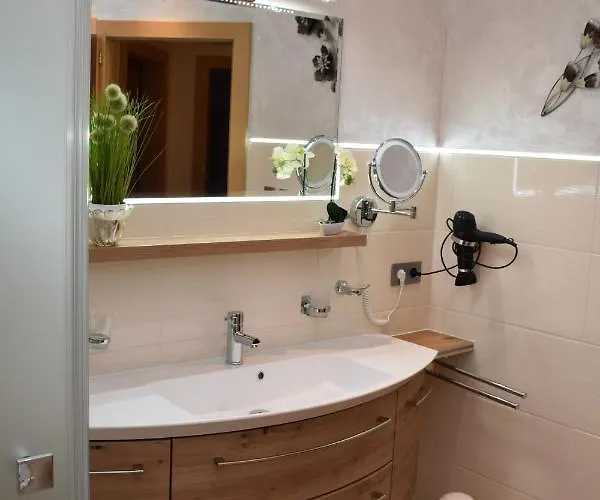 Haus Egger Apartmán Neustift im Stubaital