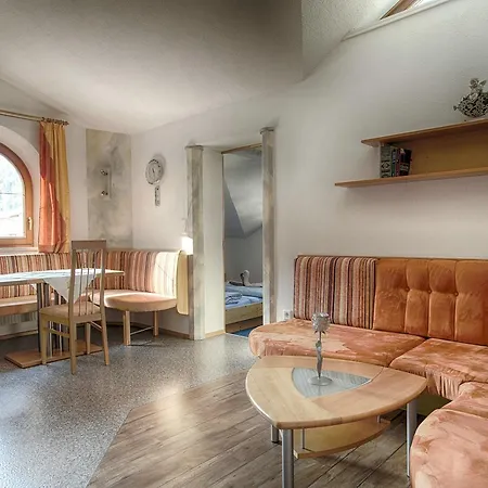 Haus Egger Apartament *